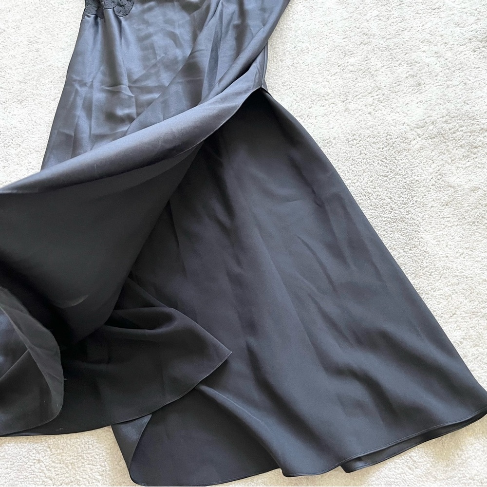 VICTORIA’S SECRET GOLD LABEL BLACK GOWN W/ SHEER LACE TOP SIZE LARGE CHIC Glam - Picture 3 of 10